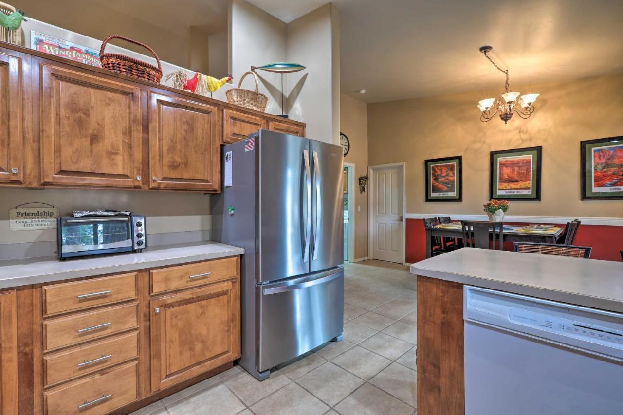 Arizona Home With Patio, Fire Pit And Gas Grill Williams Eksteriør bilde